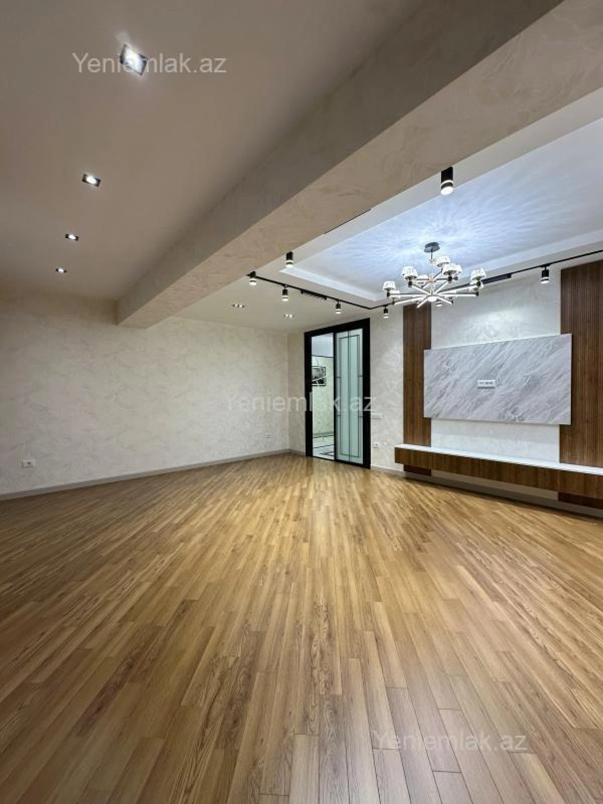 Satılır 3 otaqlı yeni tikili 127 m²