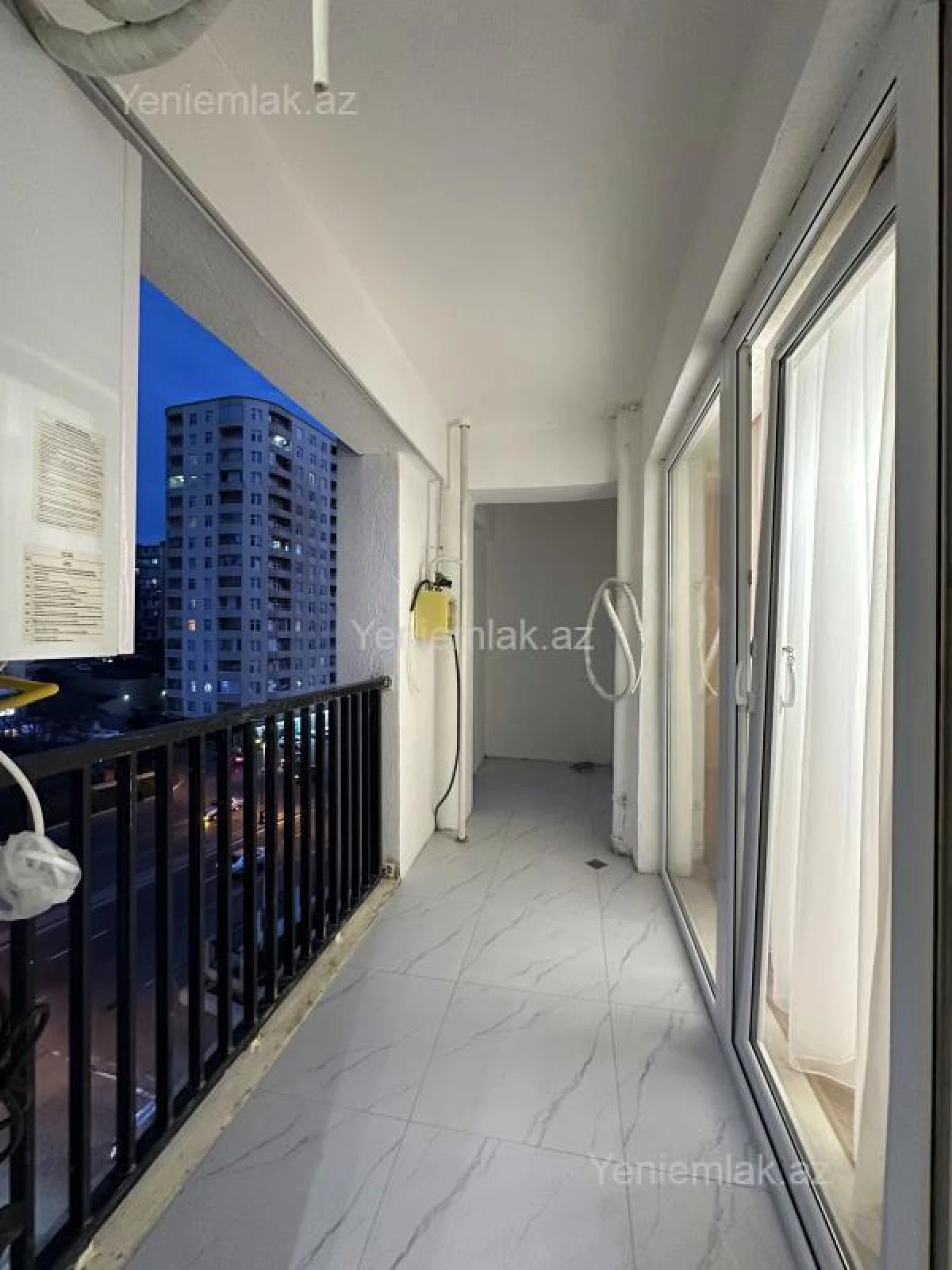 Satılır 3 otaqlı yeni tikili 127 m²