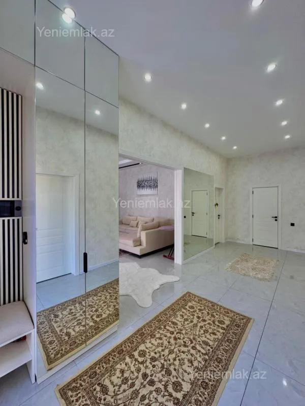 Satılır 4 otaqlı həyət evi 170 m²
