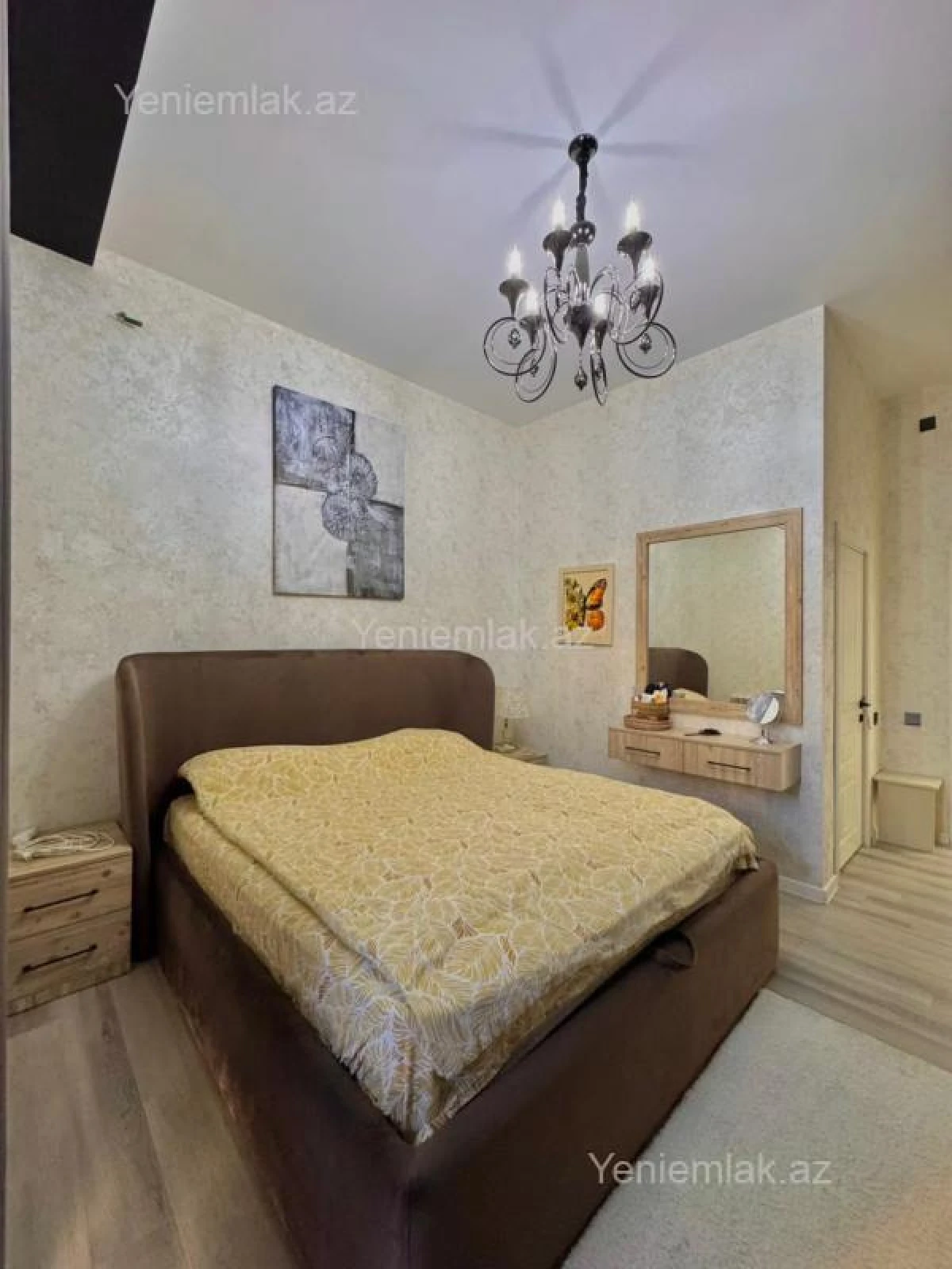 Satılır 4 otaqlı həyət evi 170 m²