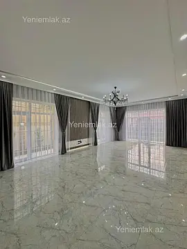 Satılır 5 otaqlı həyət evi 300 m²