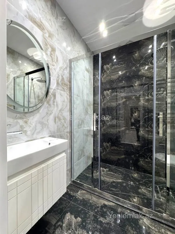 Satılır 2 otaqlı yeni tikili 65 m²