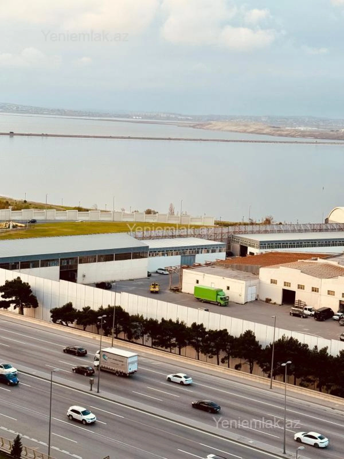 Satılır 2 otaqlı yeni tikili 60 m²