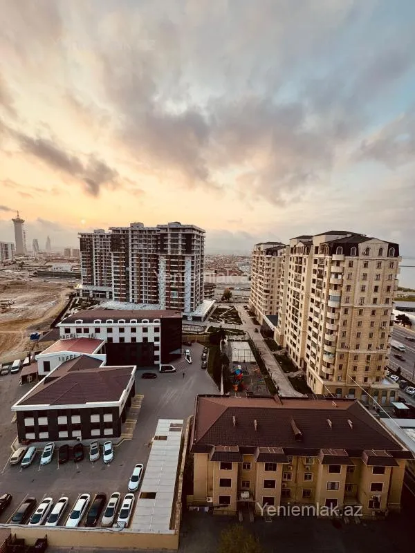 Satılır 2 otaqlı yeni tikili 60 m²