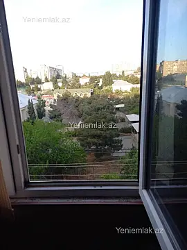 Satılır 3 otaqlı köhnə tikili 60 m²