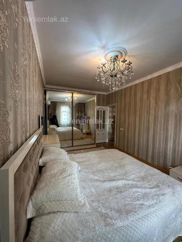 Satılır 2 otaqlı köhnə tikili 44 m²
