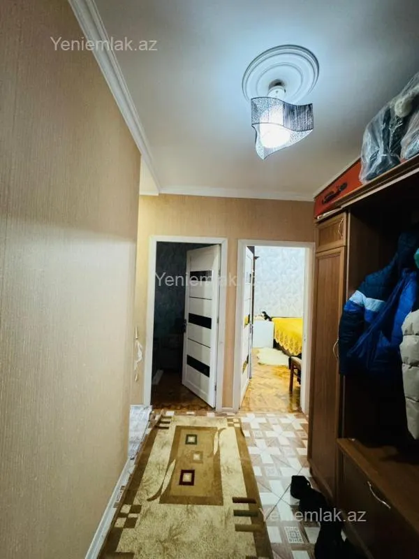 Satılır 3 otaqlı köhnə tikili 90 m²