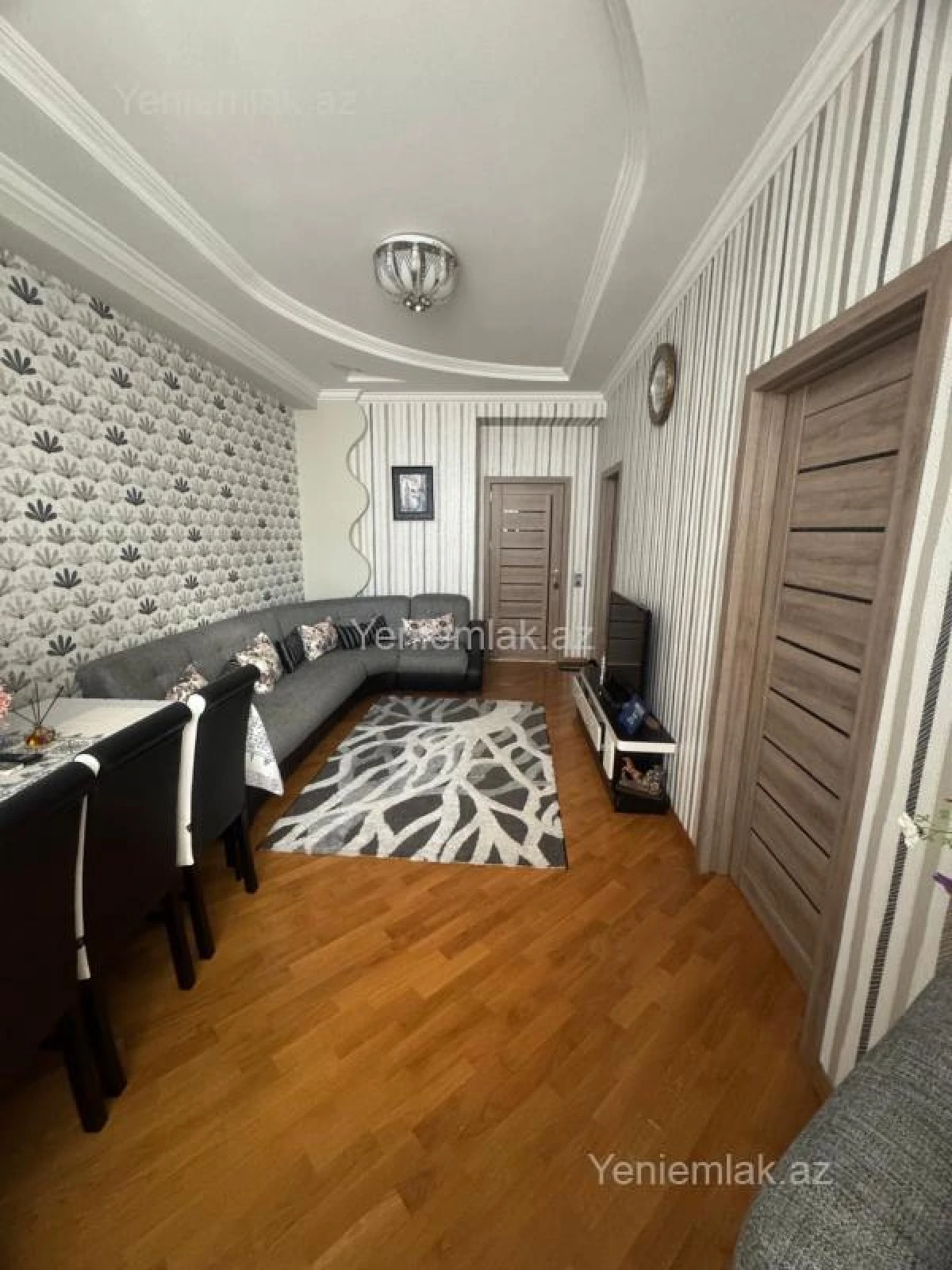 Satılır 3 otaqlı yeni tikili 75 m²