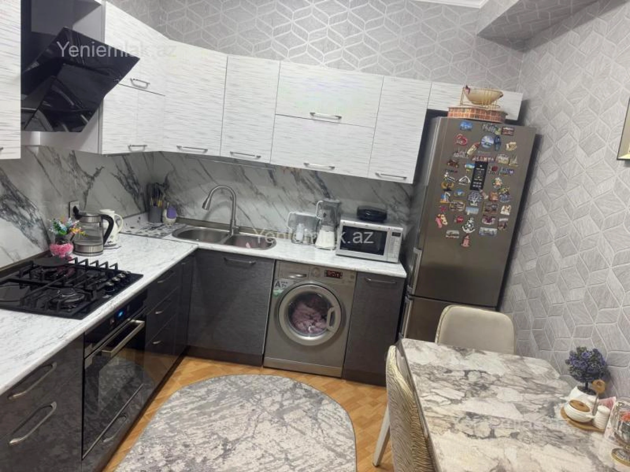 Satılır 3 otaqlı yeni tikili 75 m²