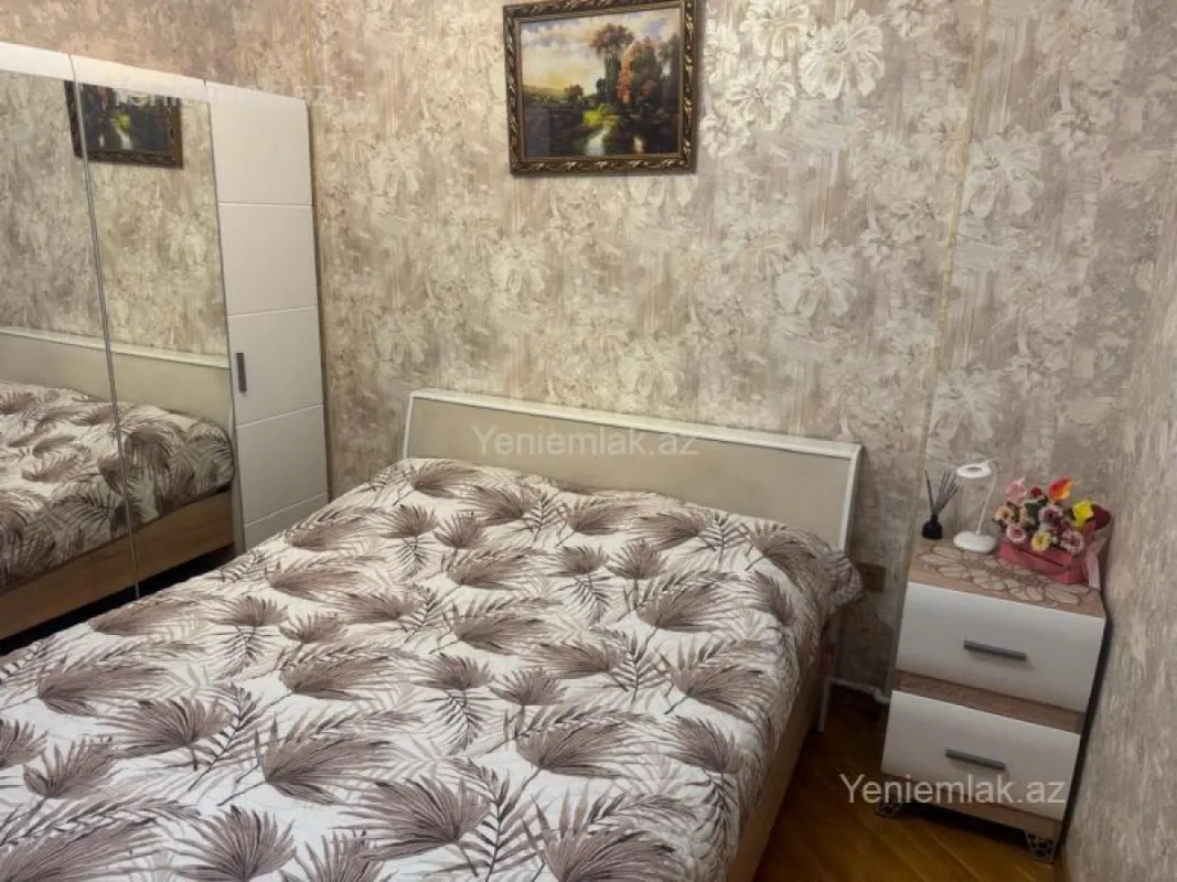 Satılır 3 otaqlı yeni tikili 75 m²