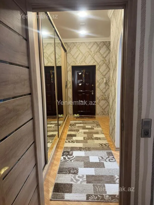 Satılır 3 otaqlı yeni tikili 75 m²