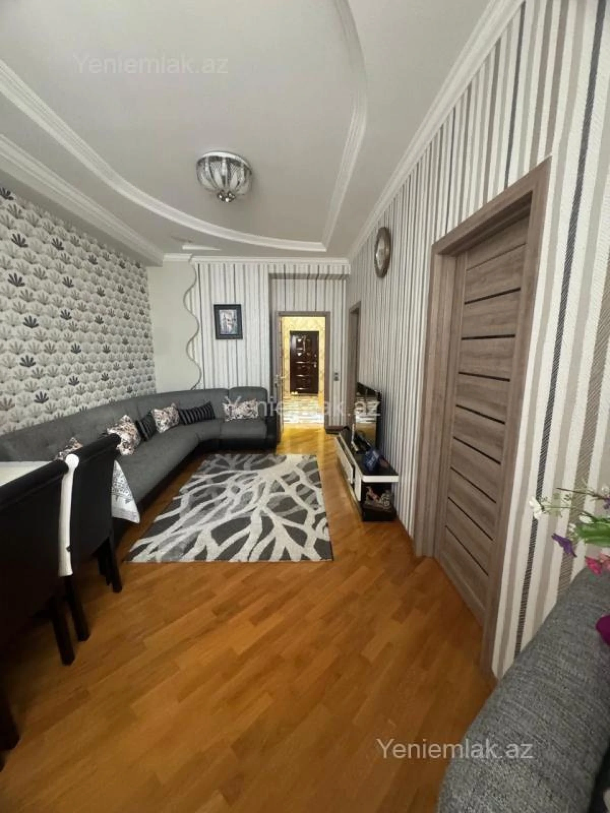 Satılır 3 otaqlı yeni tikili 75 m²