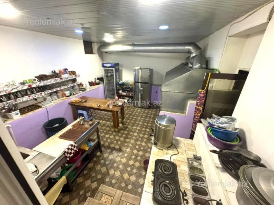 Satılır 3 otaqlı obyekt 155 m²