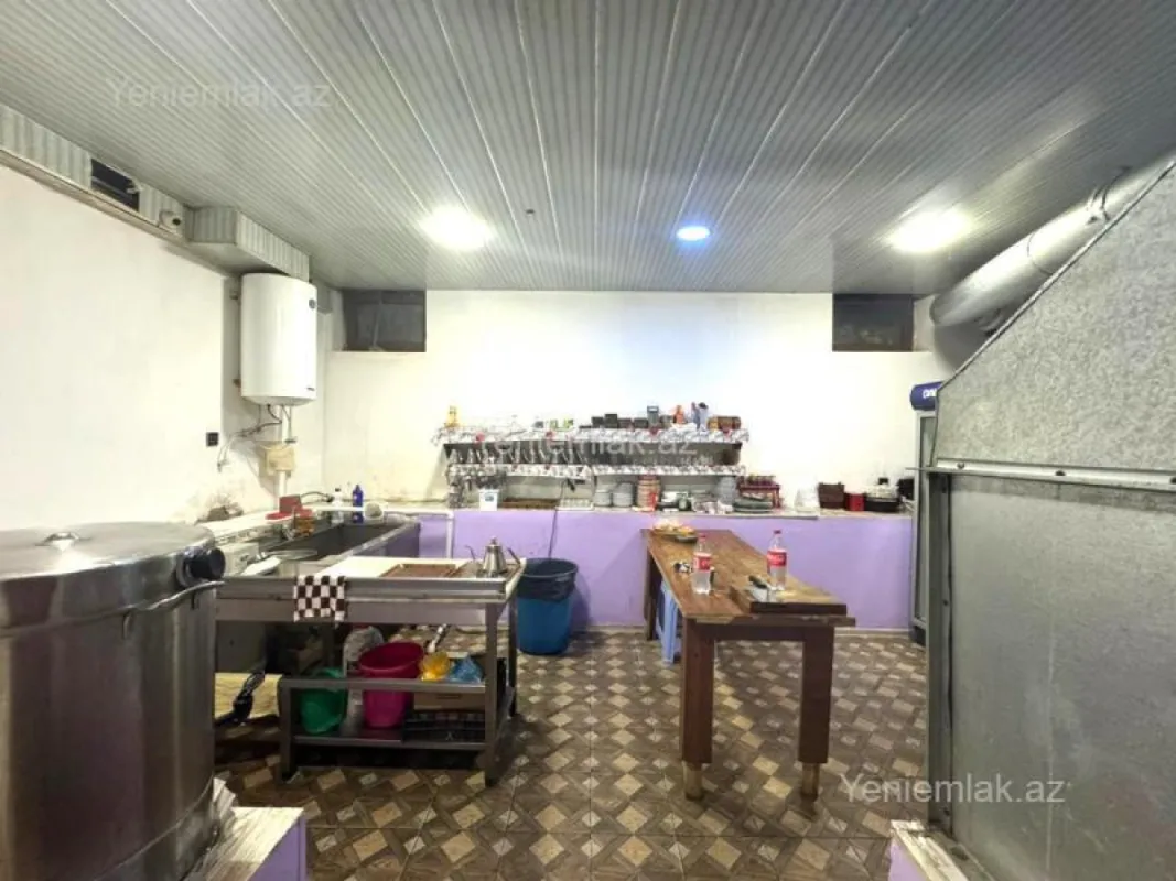 Satılır 3 otaqlı obyekt 155 m²