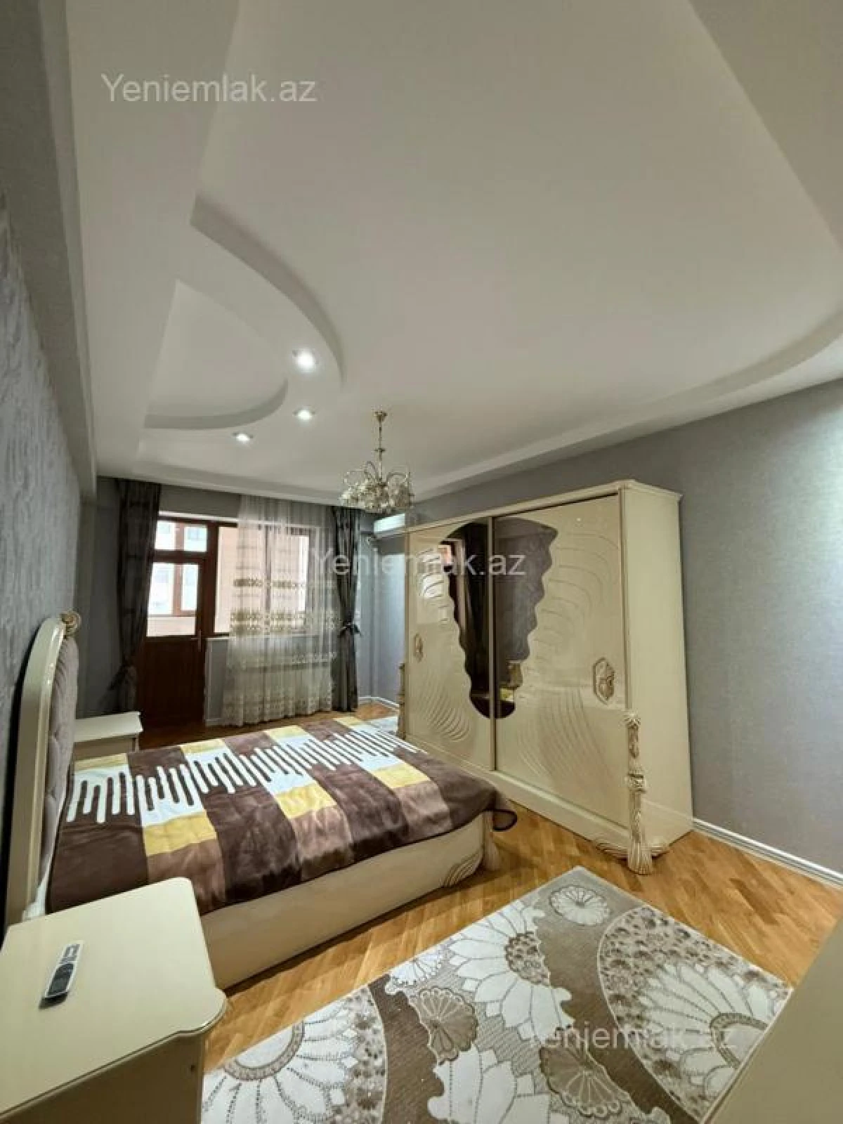 Satılır 3 otaqlı yeni tikili 140 m²