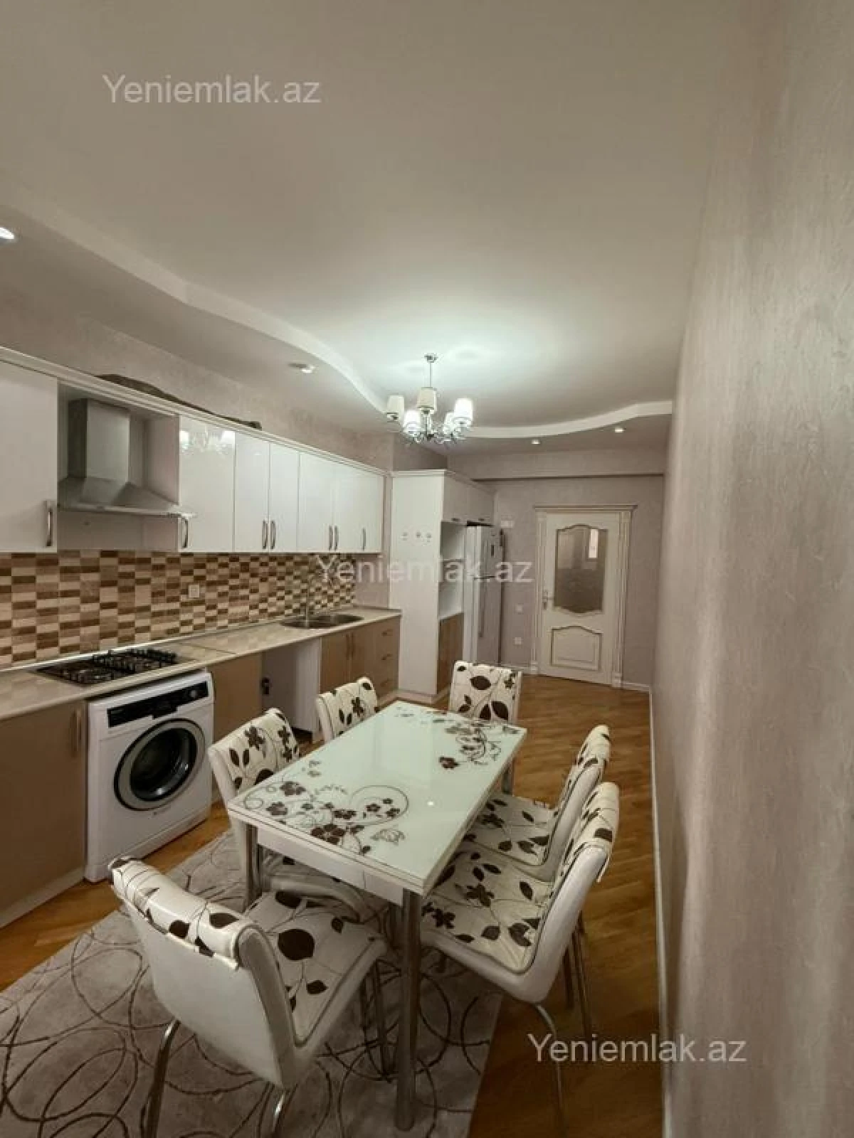 Satılır 3 otaqlı yeni tikili 140 m²