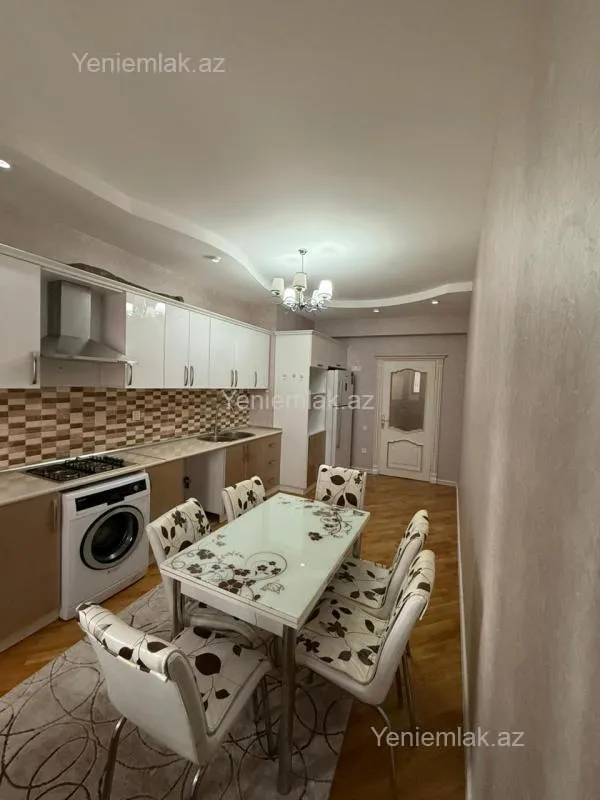 Satılır 3 otaqlı yeni tikili 140 m²