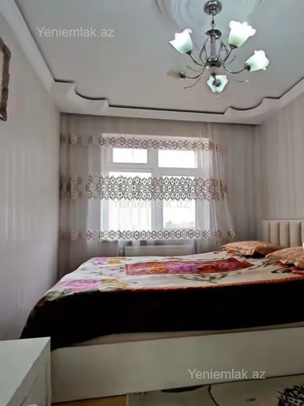 Satılır 3 otaqlı köhnə tikili 76 m²