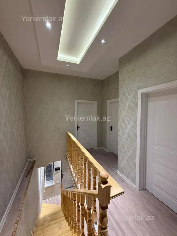 Satılır 4 otaqlı həyət evi 100 m²
