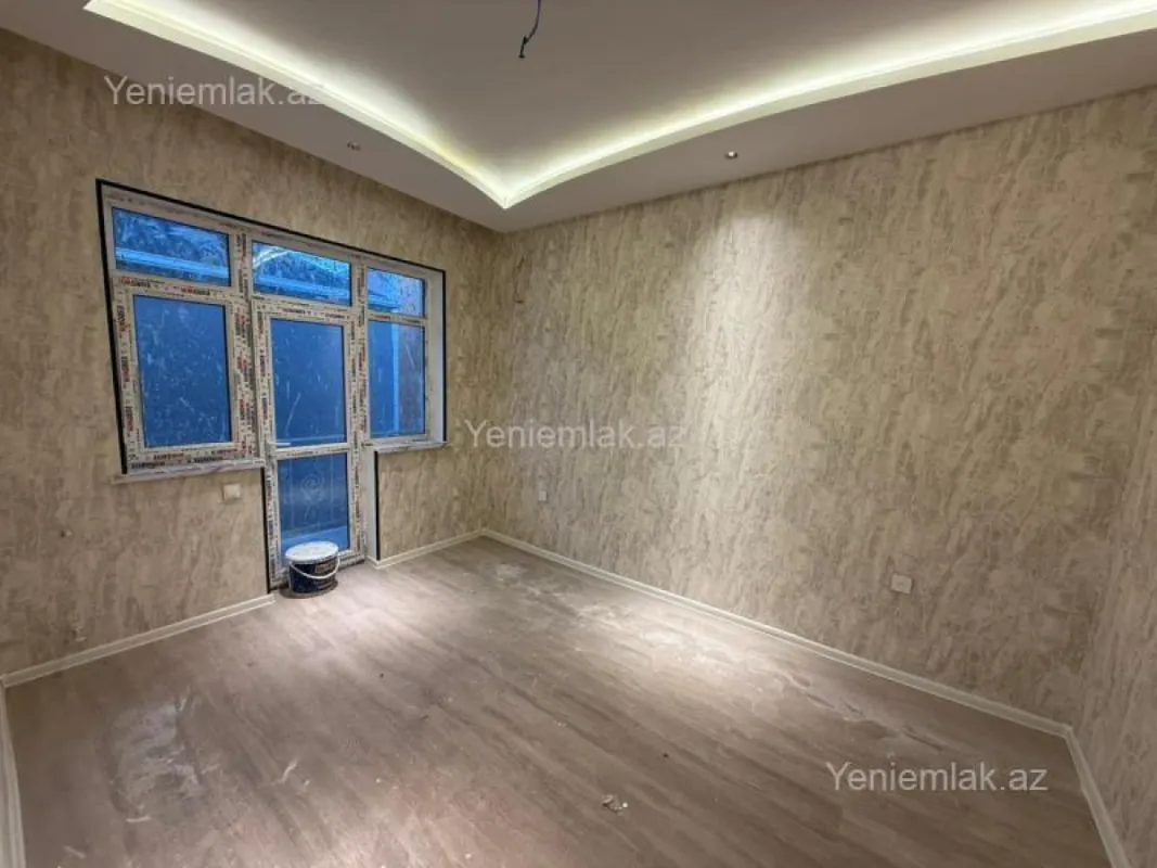 Satılır 4 otaqlı həyət evi 100 m²