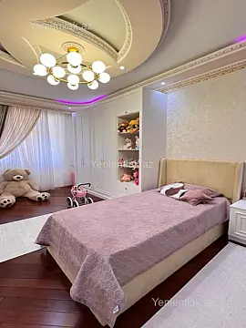 Satılır 4 otaqlı yeni tikili 170 m²