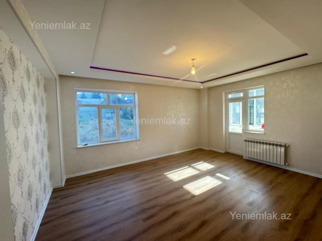 Satılır 3 otaqlı yeni tikili 77 m²