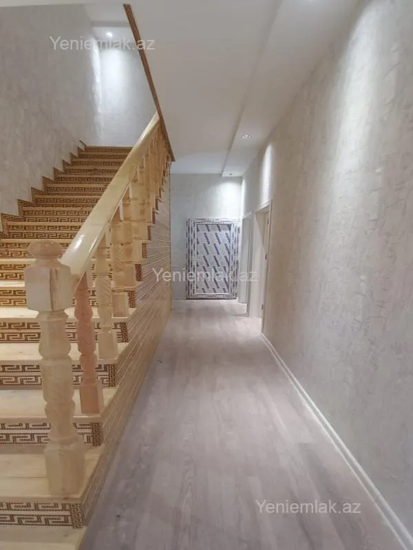 Satılır 4 otaqlı həyət evi 130 m²