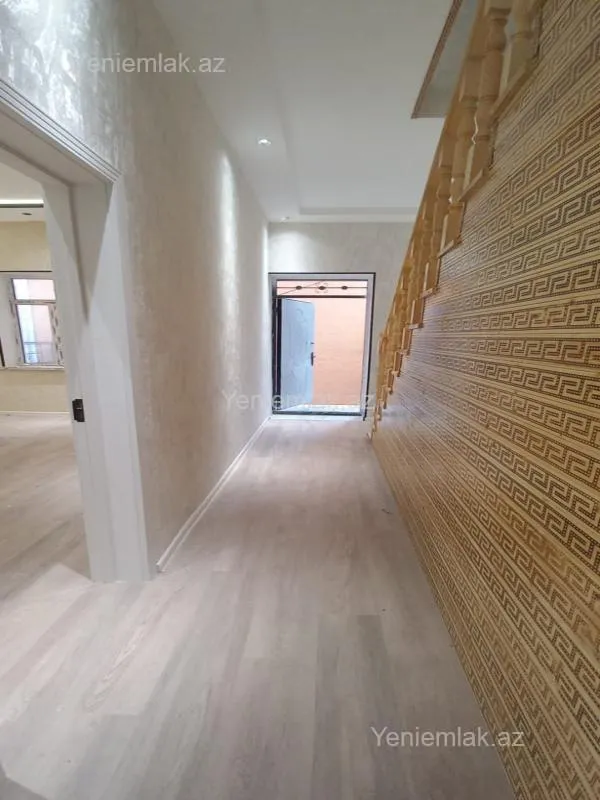 Satılır 4 otaqlı həyət evi 130 m²