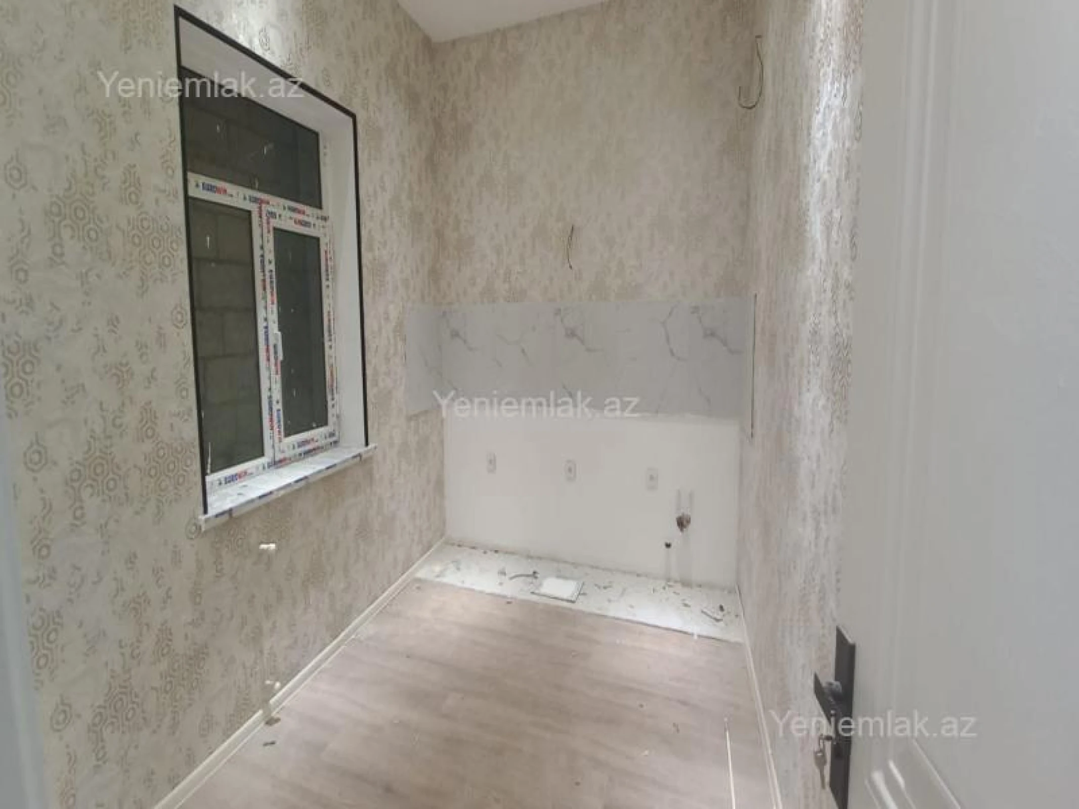 Satılır 4 otaqlı həyət evi 130 m²