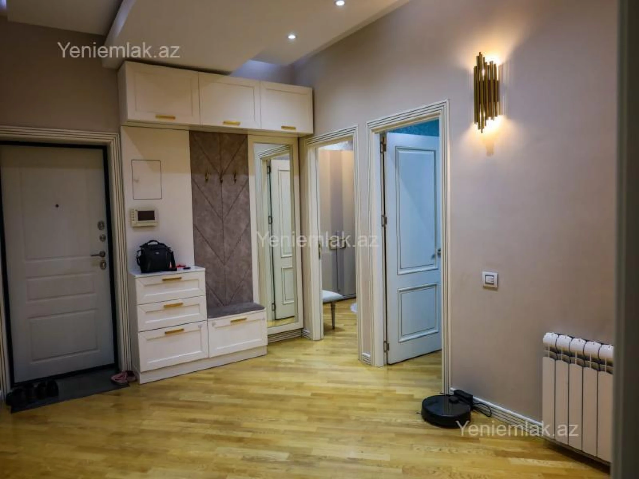 Satılır 3 otaqlı yeni tikili 113 m²