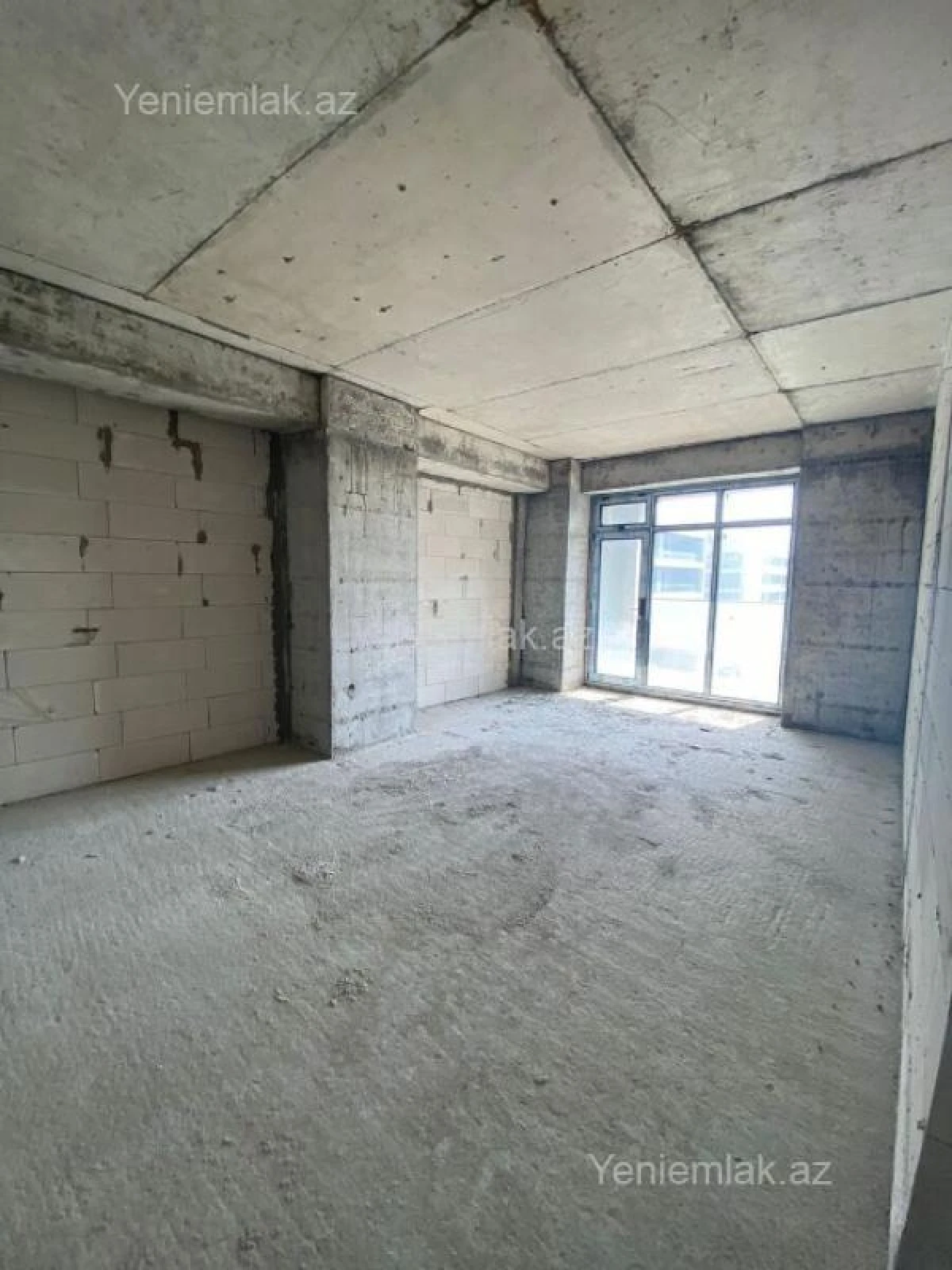 Satılır 3 otaqlı yeni tikili 98 m²