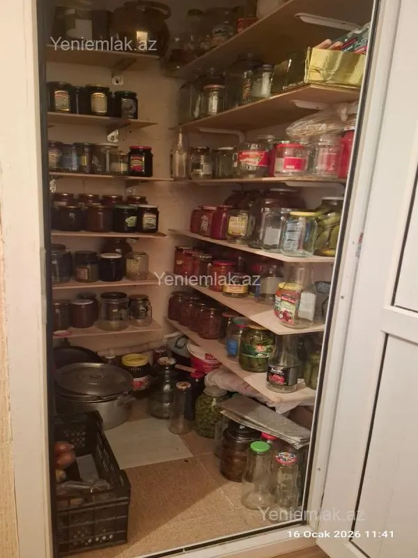 Satılır 2 otaqlı yeni tikili 75 m²