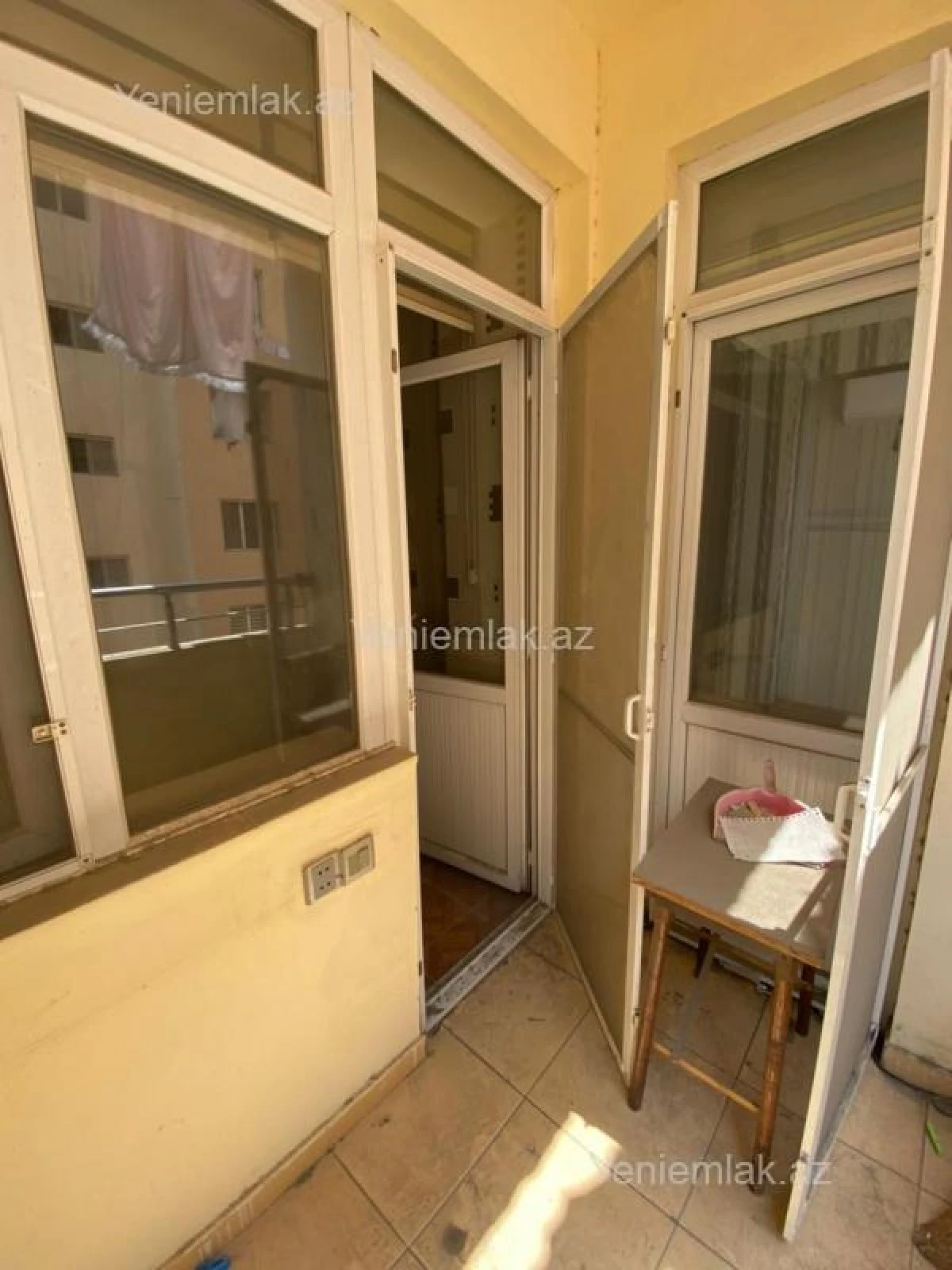 Satılır 2 otaqlı yeni tikili 70 m²