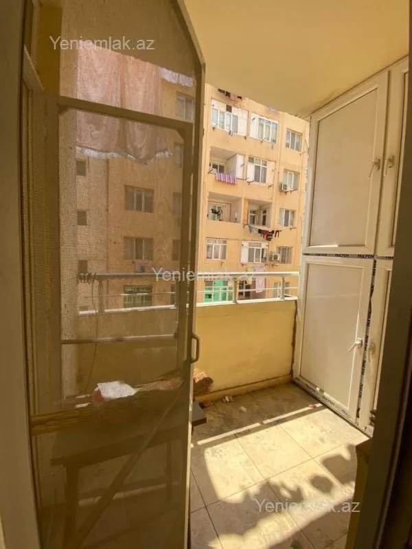 Satılır 2 otaqlı yeni tikili 70 m²