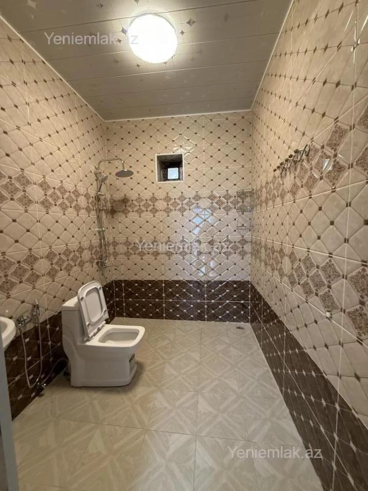 Satılır 3 otaqlı həyət evi 100 m²