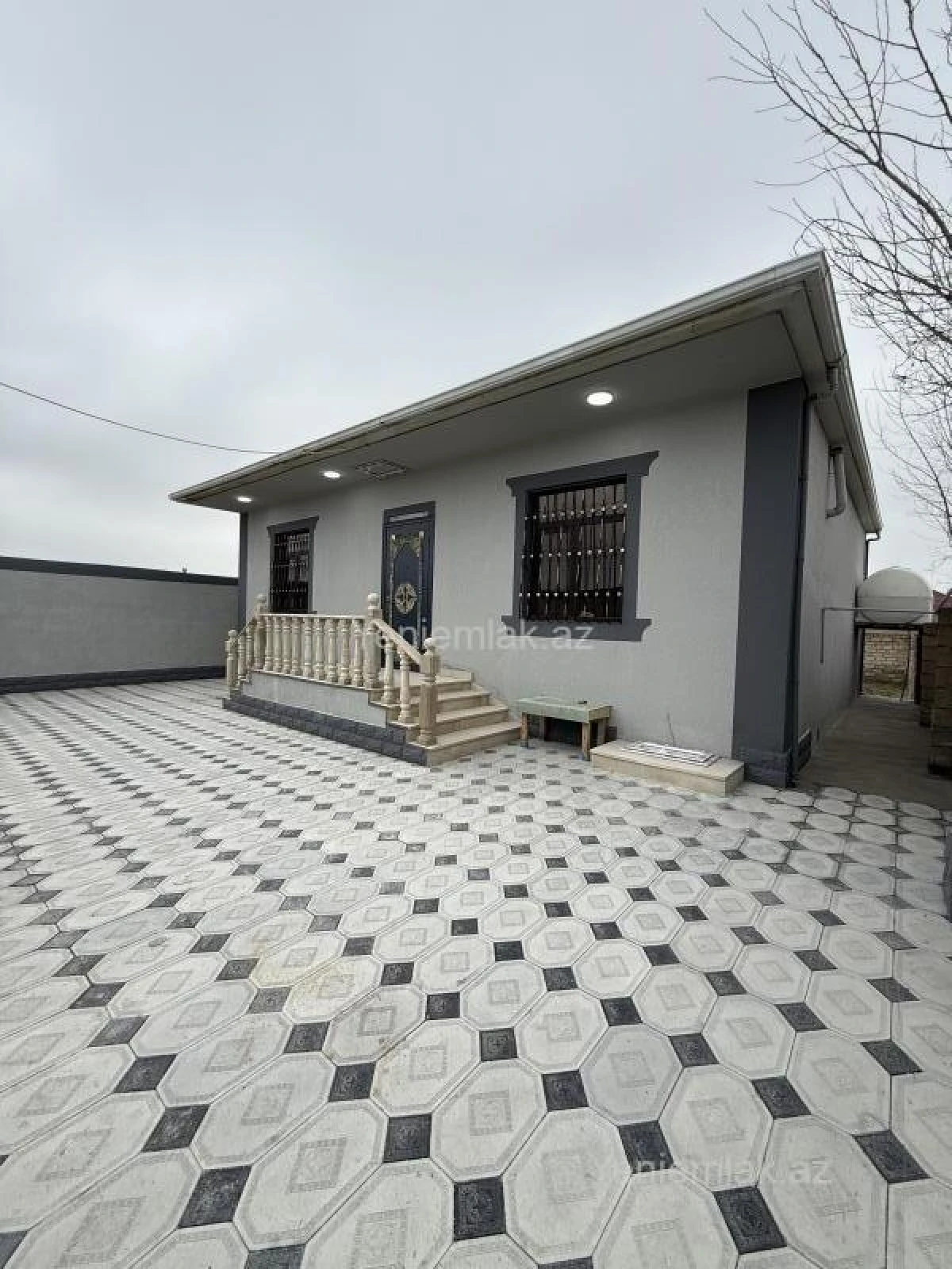 Satılır 3 otaqlı həyət evi 100 m²