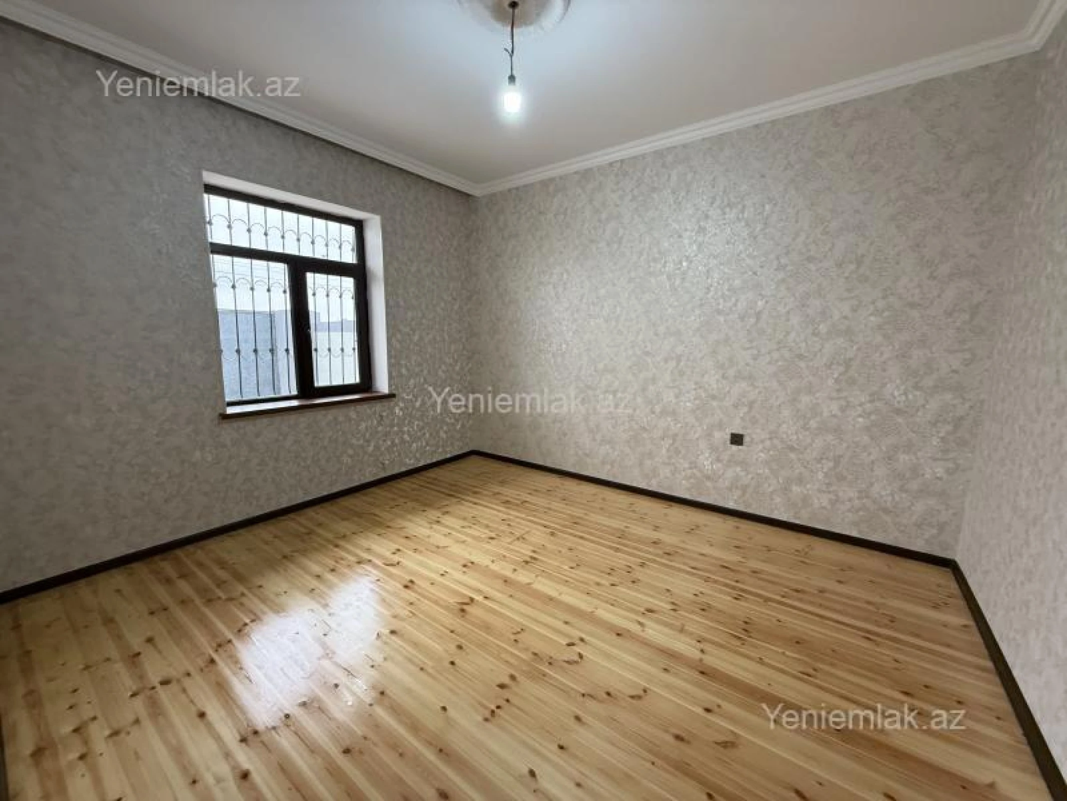Satılır 3 otaqlı həyət evi 100 m²