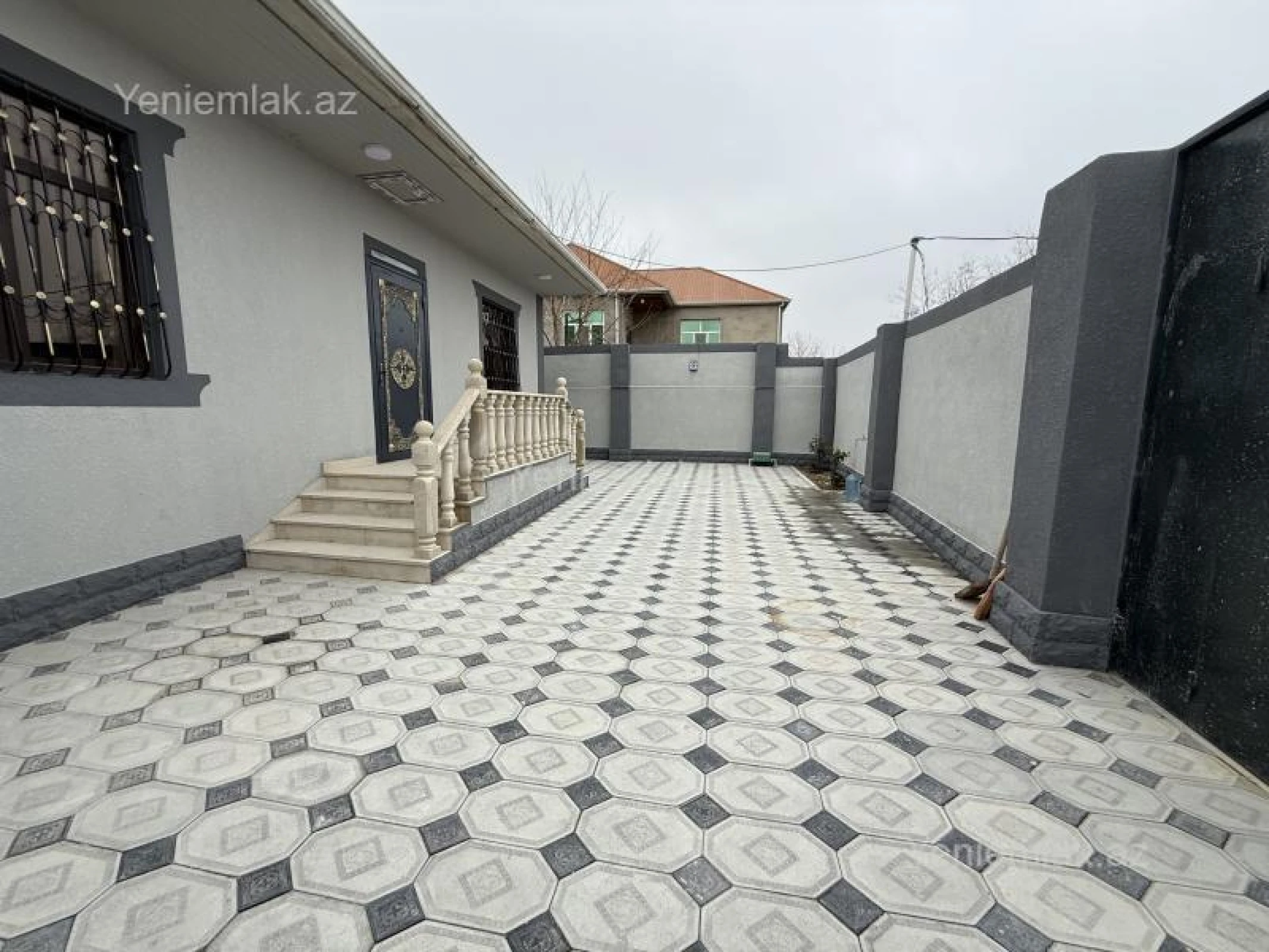 Satılır 3 otaqlı həyət evi 100 m²