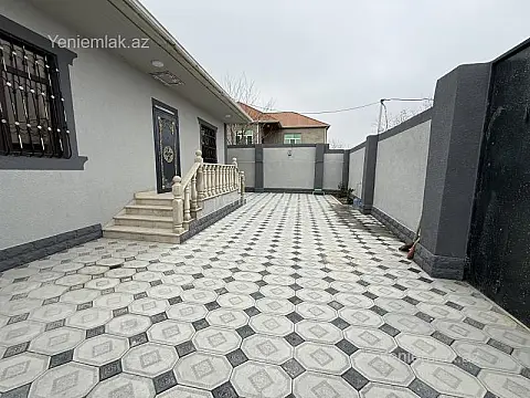 Satılır 3 otaqlı həyət evi 100 m²