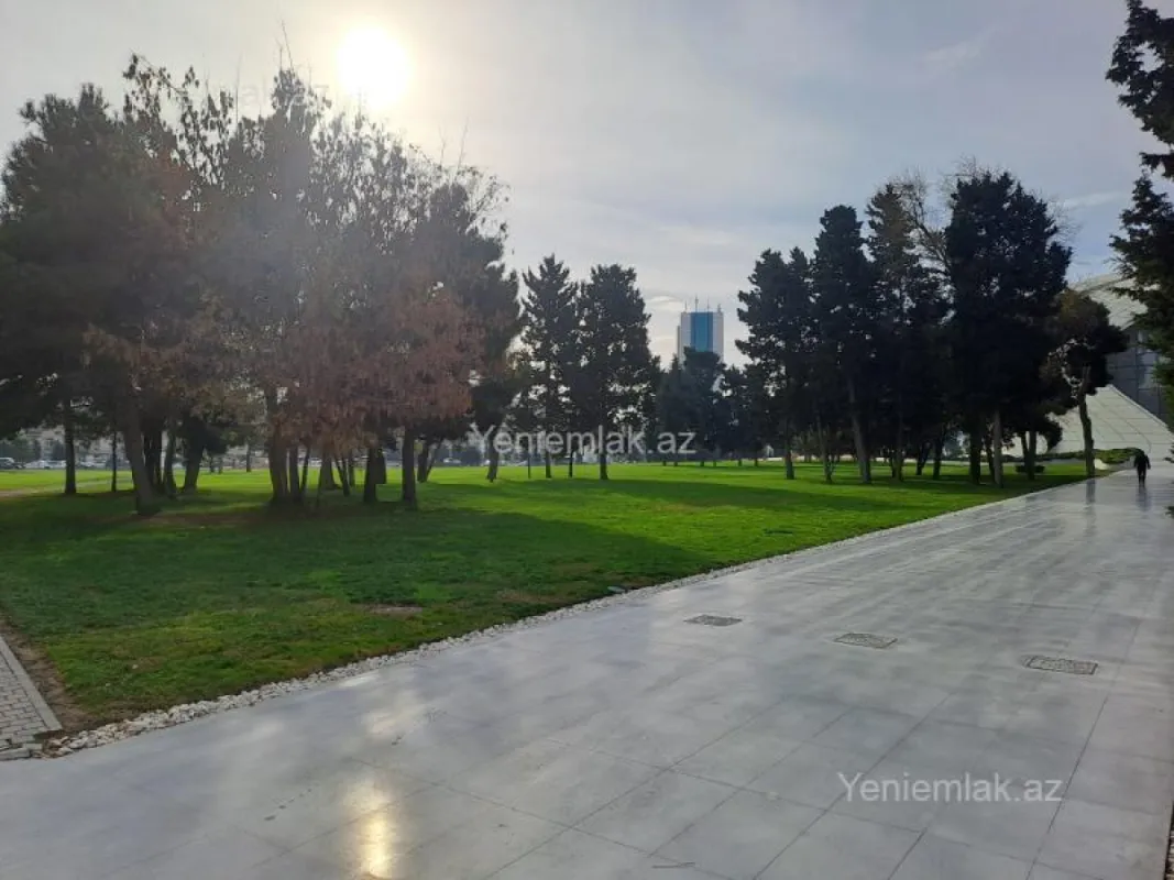 Satılır 2 otaqlı yeni tikili 101 m²