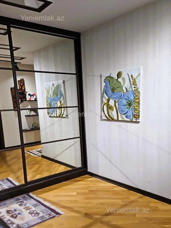 Satılır 2 otaqlı yeni tikili 90 m²