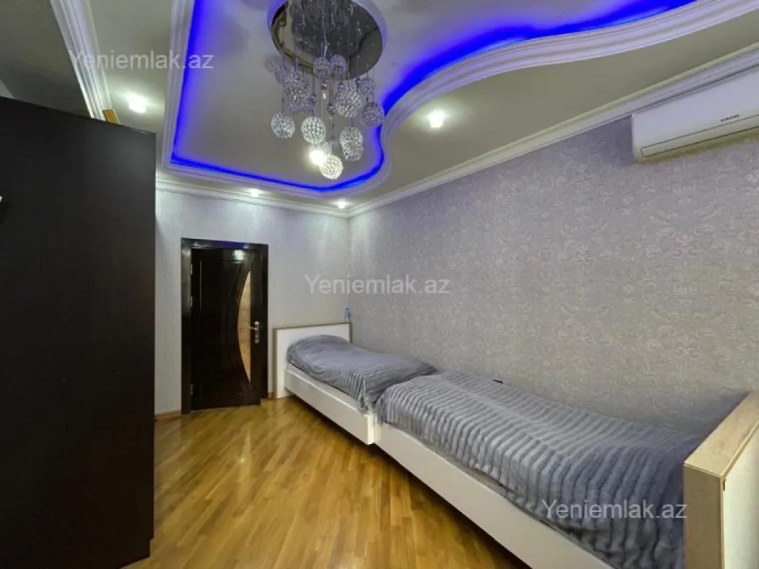 Satılır 3 otaqlı yeni tikili 148 m²