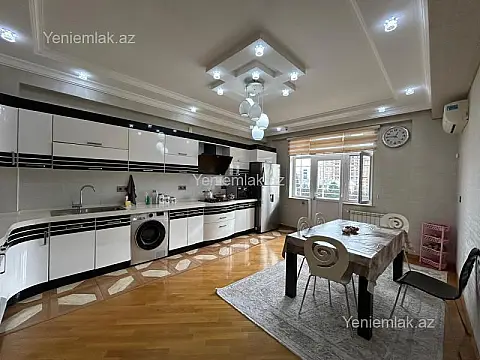 Satılır 3 otaqlı yeni tikili 148 m²