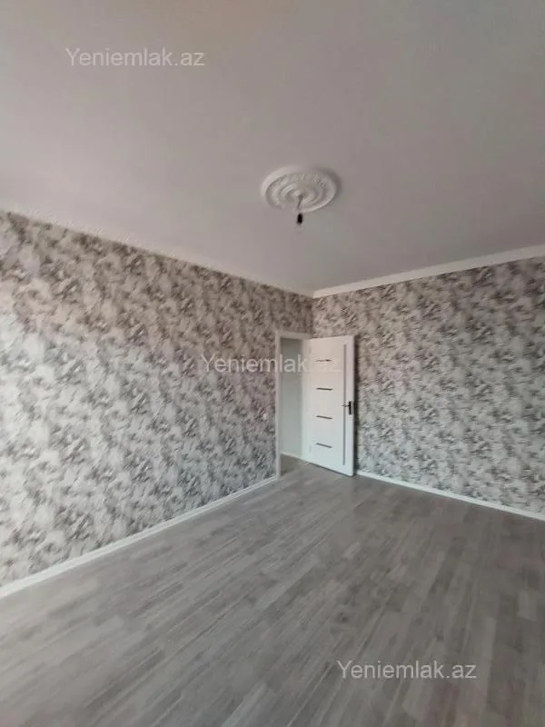 Satılır 4 otaqlı həyət evi 140 m²