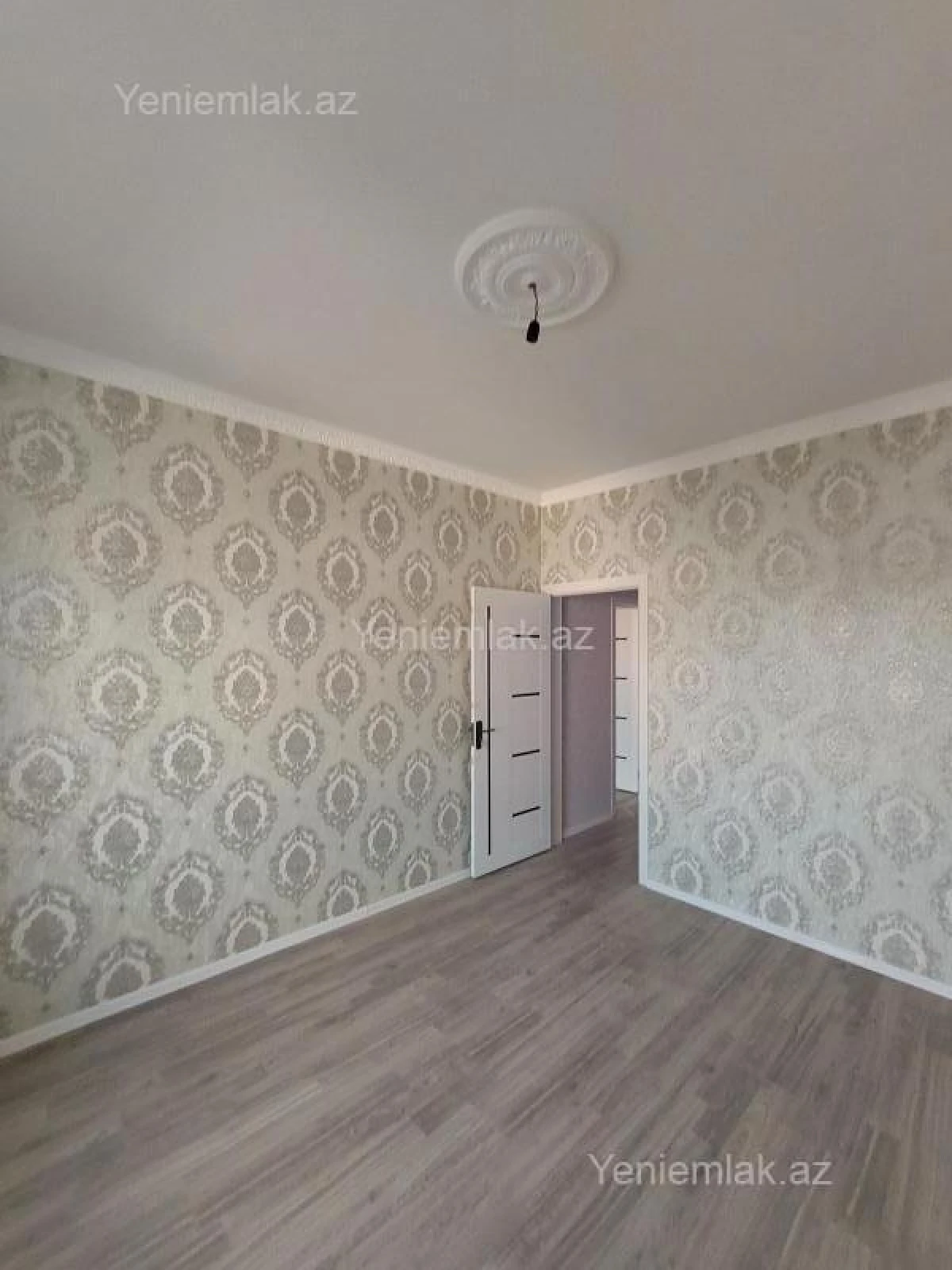 Satılır 4 otaqlı həyət evi 140 m²