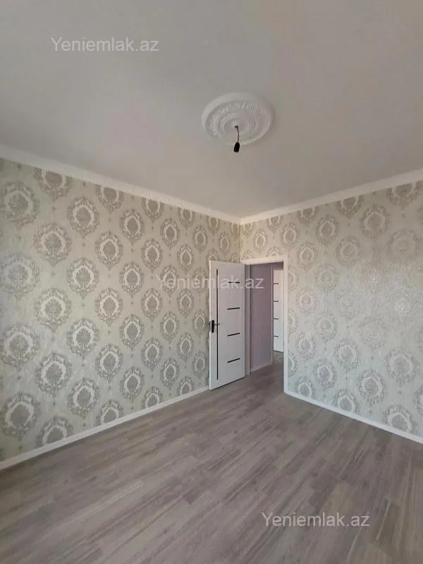 Satılır 4 otaqlı həyət evi 140 m²