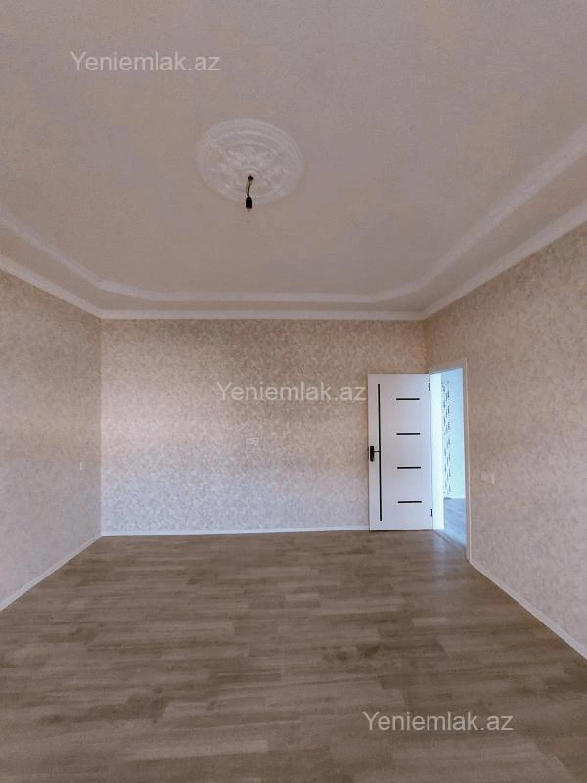 Satılır 4 otaqlı həyət evi 140 m²