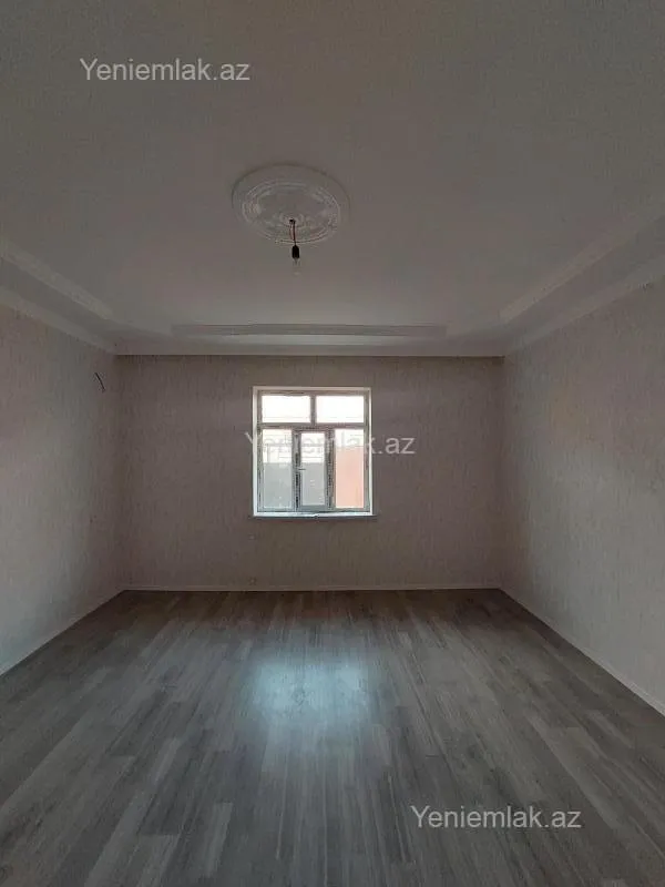 Satılır 4 otaqlı həyət evi 140 m²