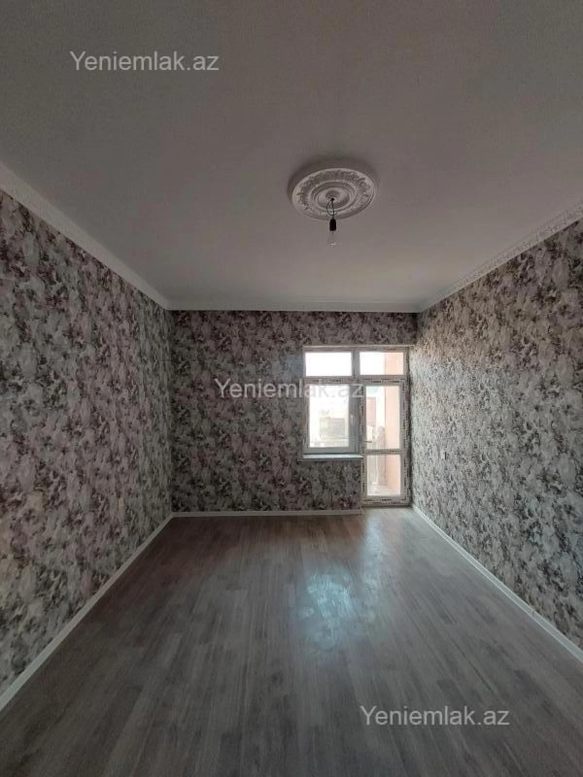 Satılır 4 otaqlı həyət evi 140 m²