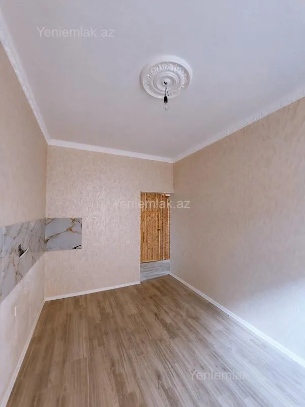 Satılır 4 otaqlı həyət evi 140 m²